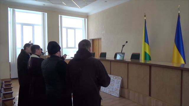 Молитва за померлих на народному зборі у фастівській міській раді, 28.01.2014 смотреть онлайн