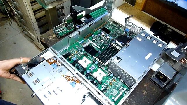 Derpy Dell 2850 Server Disassembly смотреть онлайн
