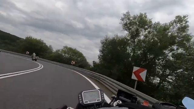 Honda Cbr 600 cafe racer смотреть онлайн