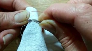 подшивание низа крестообразными стежками