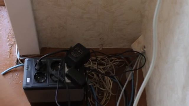 Роутер и свитч крепим на телек смотреть онлайн