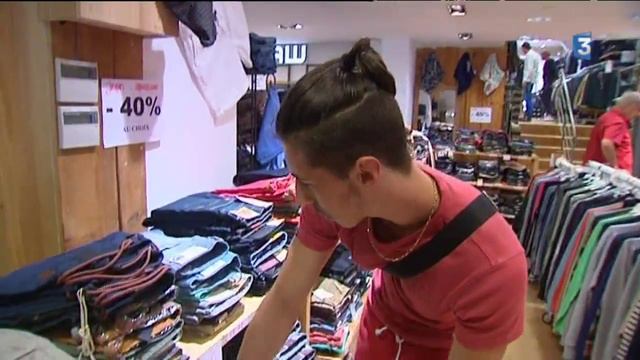début des soldes Mont-de-Marsan смотреть онлайн