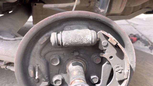 Desmontando Los Frenos De Honda Fit 2009 #viral #brake #10million #honda #fit #brakeshoe