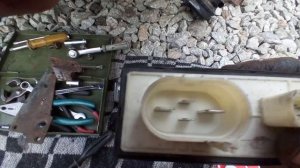 VAG Aircon (J293 radiator fan control unit) failure: Solution #1(quick one)