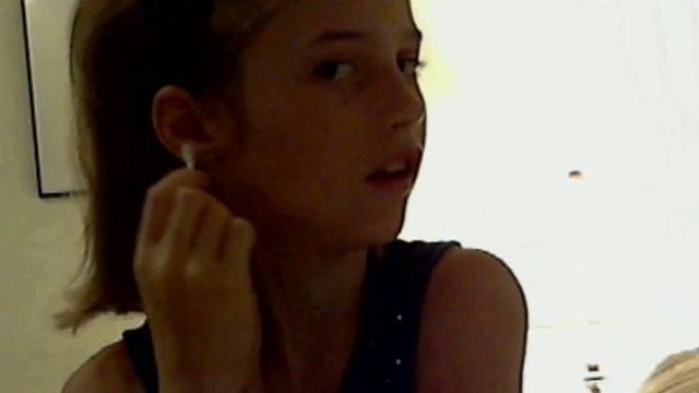 How To Clean Your Newly Pierced Ears смотреть онлайн
