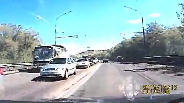 Езда по встречке в Новокузнецке -- норма? смотреть онлайн