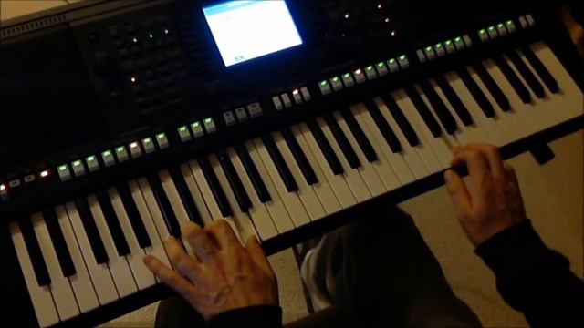 De Mono - Zostańmy sami (Sax. ver.) PSR S750 Yamaha смотреть онлайн