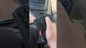 Управление харвестером-процессером, экскаватором Jhon Deere