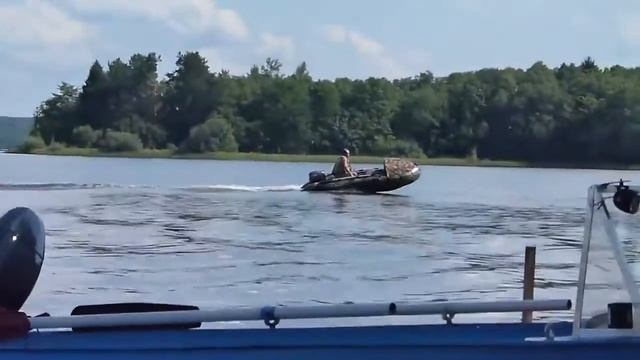 лодка GLADIATOR D370 “Гладиатор“ + Ямаха 15 2Т смотреть онлайн