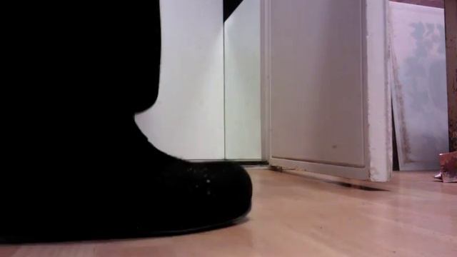 Black Bird Helps смотреть онлайн