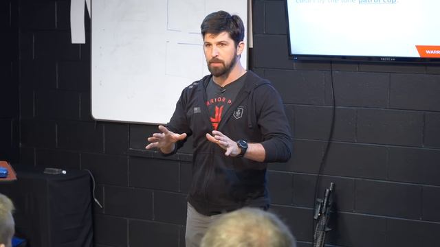 1 Man Clearing CRITICAL KNOWLEDGE for Civilians & Cops смотреть онлайн