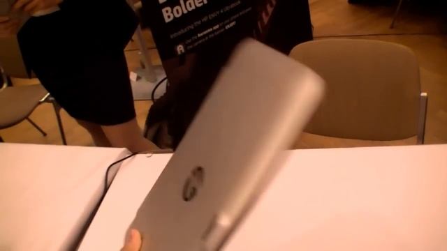 HP Envy X2 Hybrid Tablet Hands On [ENGLISH] смотреть онлайн