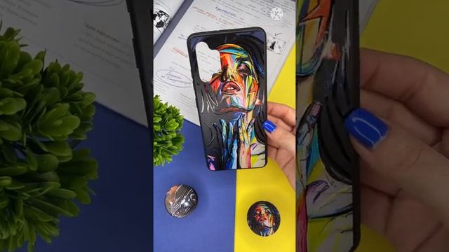 Матовый чехол накладка с рельефным рисунком: "Девушка в красках" смотреть онлайн