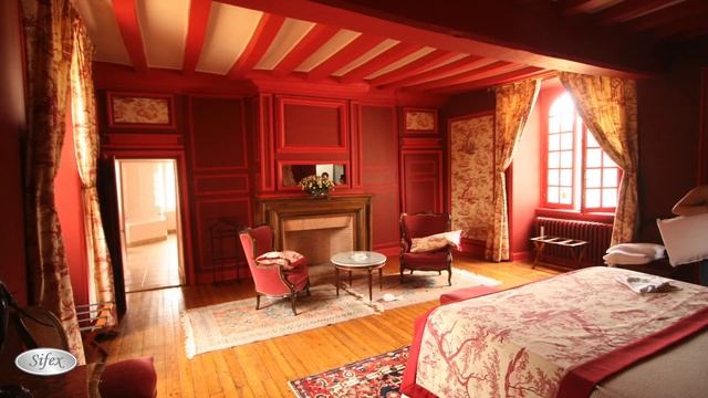Fabulous 18th C listed Chateau for sale in the Mayenne смотреть онлайн