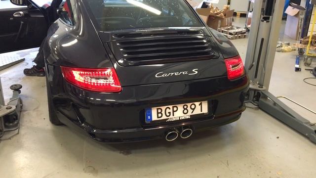 Start up GT3 exhaust Porsche 997 2S смотреть онлайн