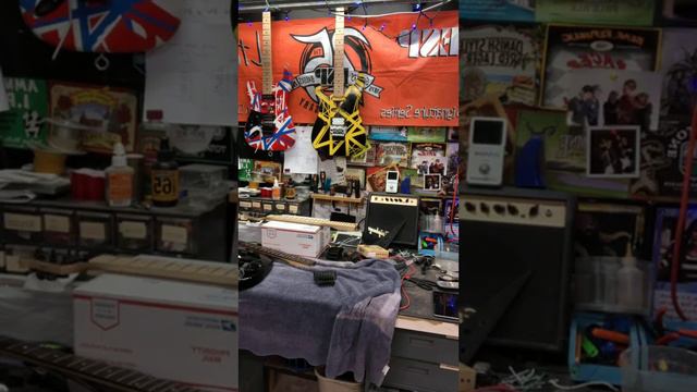 GG-IG Live 3-1-19 - Van Halen II Month - New guitar Projects - Wolfgang - Frankenstrat смотреть онлайн