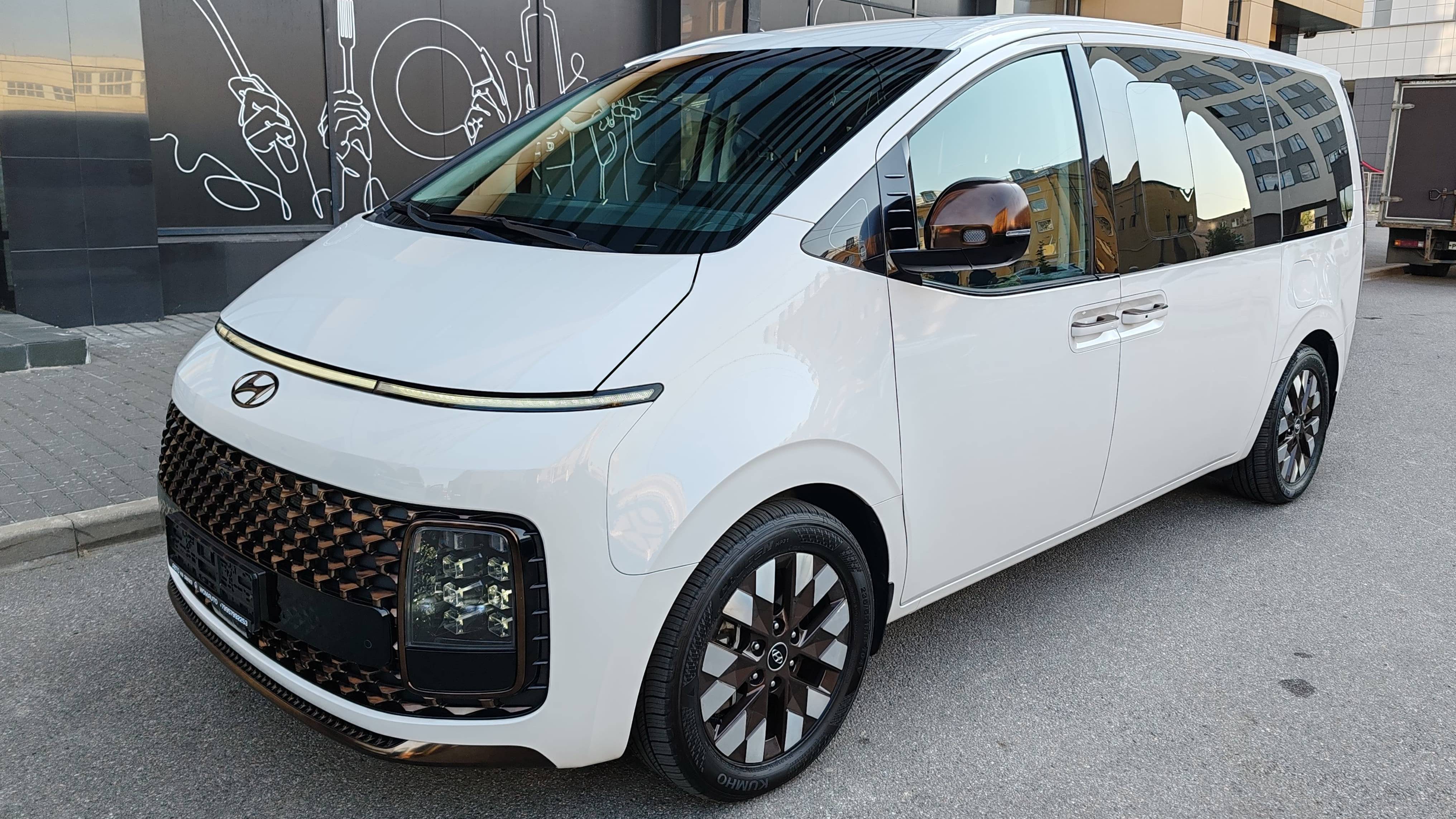 Hyundai Staria 2.2d 4wd Lounge Inspiration 2021