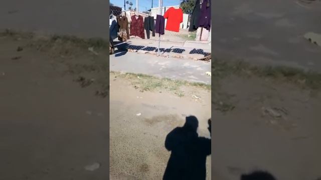 JOSÉ Y RAMÓN PUSIERON UNA BUTIC смотреть онлайн
