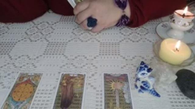 ЧТО ОН ДУМАЕТ ОБО МНЕ СЕГОДНЯ РАСКЛАД ДЛЯ ЖЕНЩИН смотреть онлайн