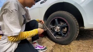 Меняю колёса на Kia Rio 3