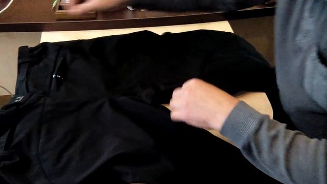 Зимние спортивные штаны.Непромокаемые. смотреть онлайн