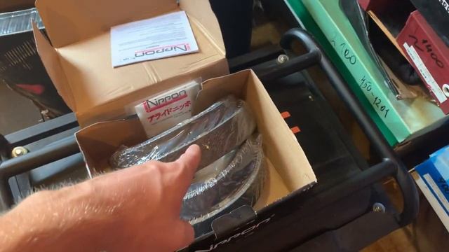 Оживляем Nissan Serena 2001 г. Тормозные колодки, барабанные, "Элайд Ниппон". 12 часть.