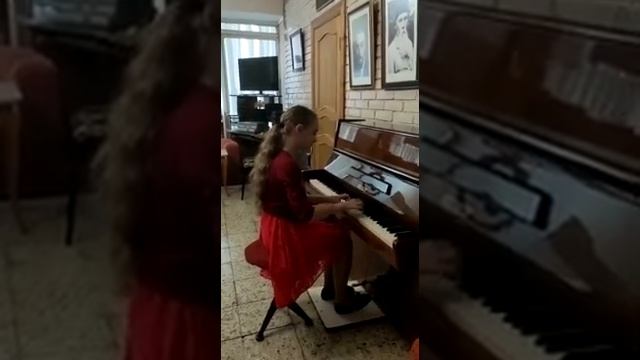 АЛИСА ШЕЛЛЕНБЕРГ - ТАНЕЦ ЭЛЬФОВ смотреть онлайн