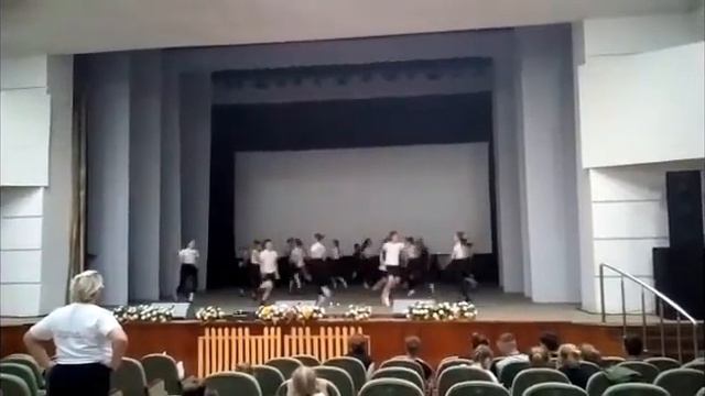 Студия танца вояж. Средняя группа. Репетиция скаморохи смотреть онлайн