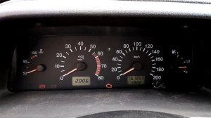 не заводится ваз 2115. гаснет панель приборов