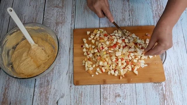 Мягкое бисквитное ЯБЛОЧНОЕ ПЕЧЕНЬЕ. смотреть онлайн
