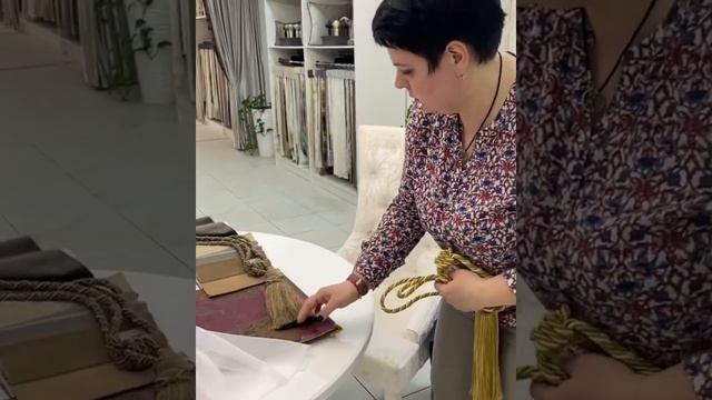 Как правильно подобрать кисти к шторам. Выбор дизайнера салона штор "Мария". смотреть онлайн