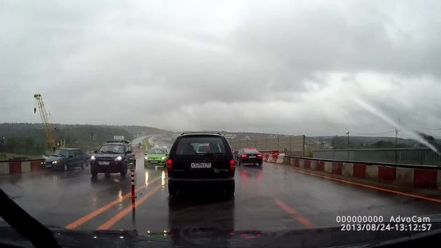 ВАЗ 2115 против отбойника смотреть онлайн