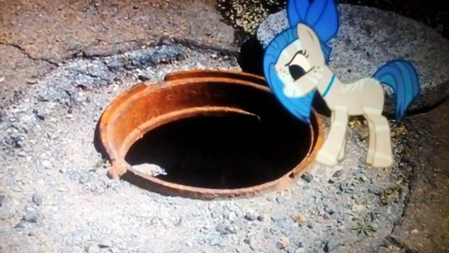 Пони страшилка В глубине колодца смотреть онлайн