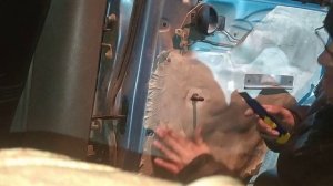 Как приклеить пленку внутри двери авто!