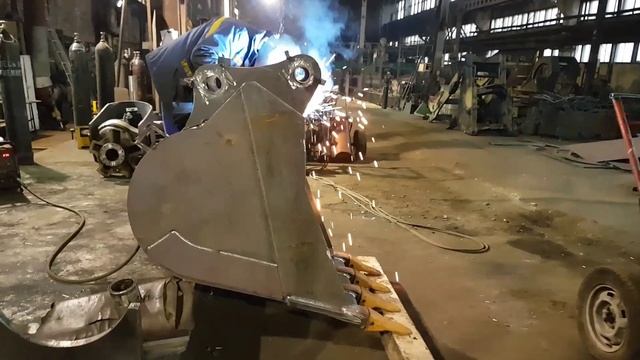 купить ковш экскаватора смотреть онлайн