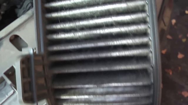 BMW X6 X5 X3 E71 E70 F25 воздушный фильтр дизель замена (how to replace air filter diesel) 4mycar.r смотреть онлайн