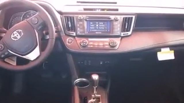 2014 Toyota Sienna XLE V6 8 Passenger (A6) смотреть онлайн