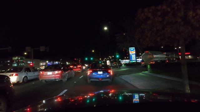 Топофилия у нас - ничего страшного, жизнь продолжается смотреть онлайн