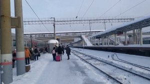 Челябинск. Поезд №150 Санкт-Петербург - Челябинск, прибытие на станцию Челябинск-Главный.