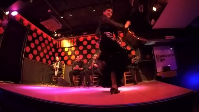 LOS TARANTOS- The best FLAMENCO DANCE & SPANISH GUITAR IN BARCELONA | Plaça Reial | Barcelona, Spai смотреть онлайн