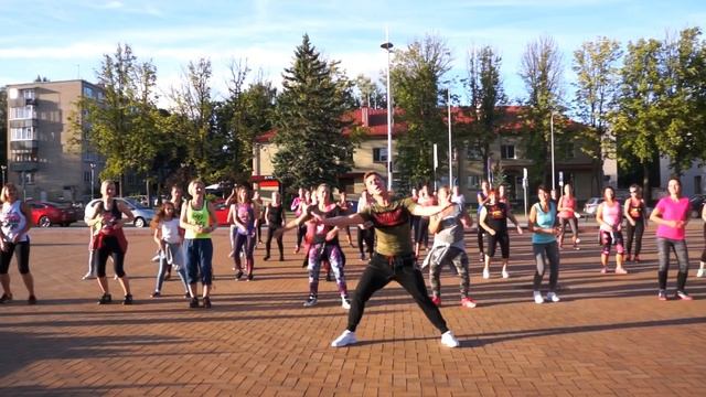 Zumba fitness - Dan Balan - Allegro Ventigo смотреть онлайн
