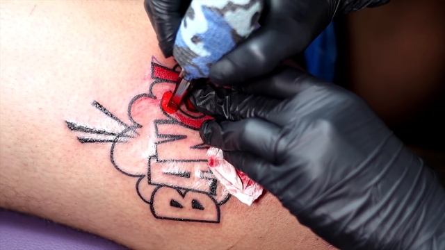 Traditional Bang Tattoo Time Lapse смотреть онлайн