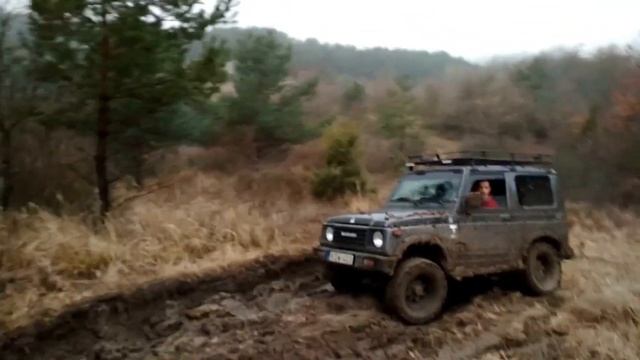Suzuki Samurai off-road смотреть онлайн