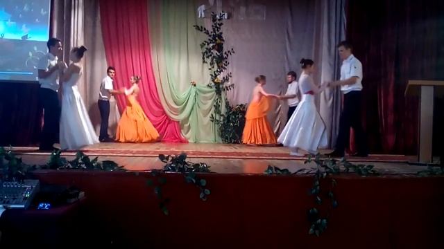 Выпускной/ Вальс/Звёзды танцпола смотреть онлайн