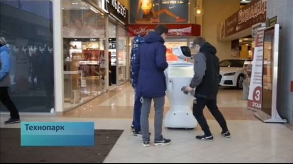 Promobot: роботы идут в магазин