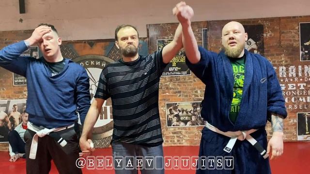 "НЕ ТИХОЕ ПОМЕШАТЕЛЬСТВО". ПОСЛЕДНЯЯ ТРЕНИРОВКА 2022 ГОДА В BELYAEV JIU-JITSU смотреть онлайн