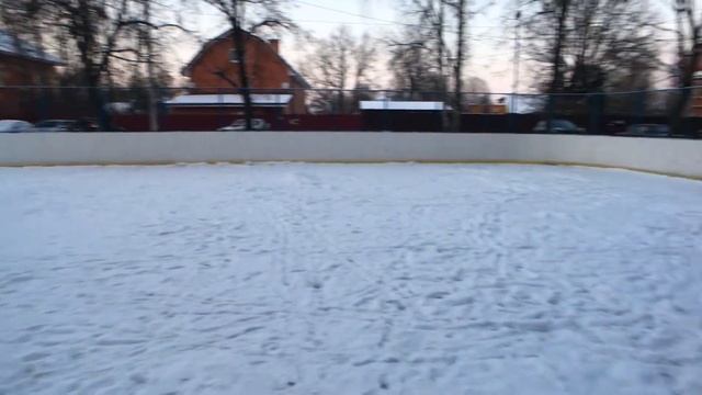 Каток микрорайон Дзержинец, д. 23 2018 не открыт. смотреть онлайн