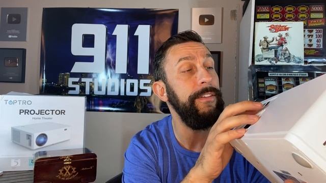 TOPTRO Bluetooth Projector,Native 1080P and 350” Display смотреть онлайн