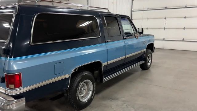 SOLD!!!! 1986 CHEVY SUBURBAN SILVERADO. RUST FREE SURVIVOR TRUCK FROM PACIFIC NW!! смотреть онлайн