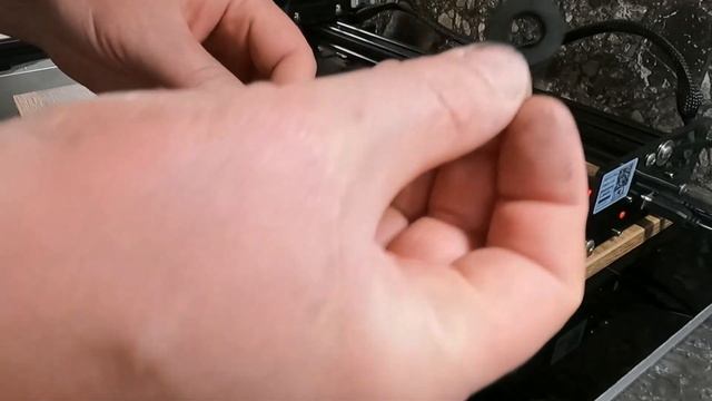 Лазер против резины и паронита смотреть онлайн